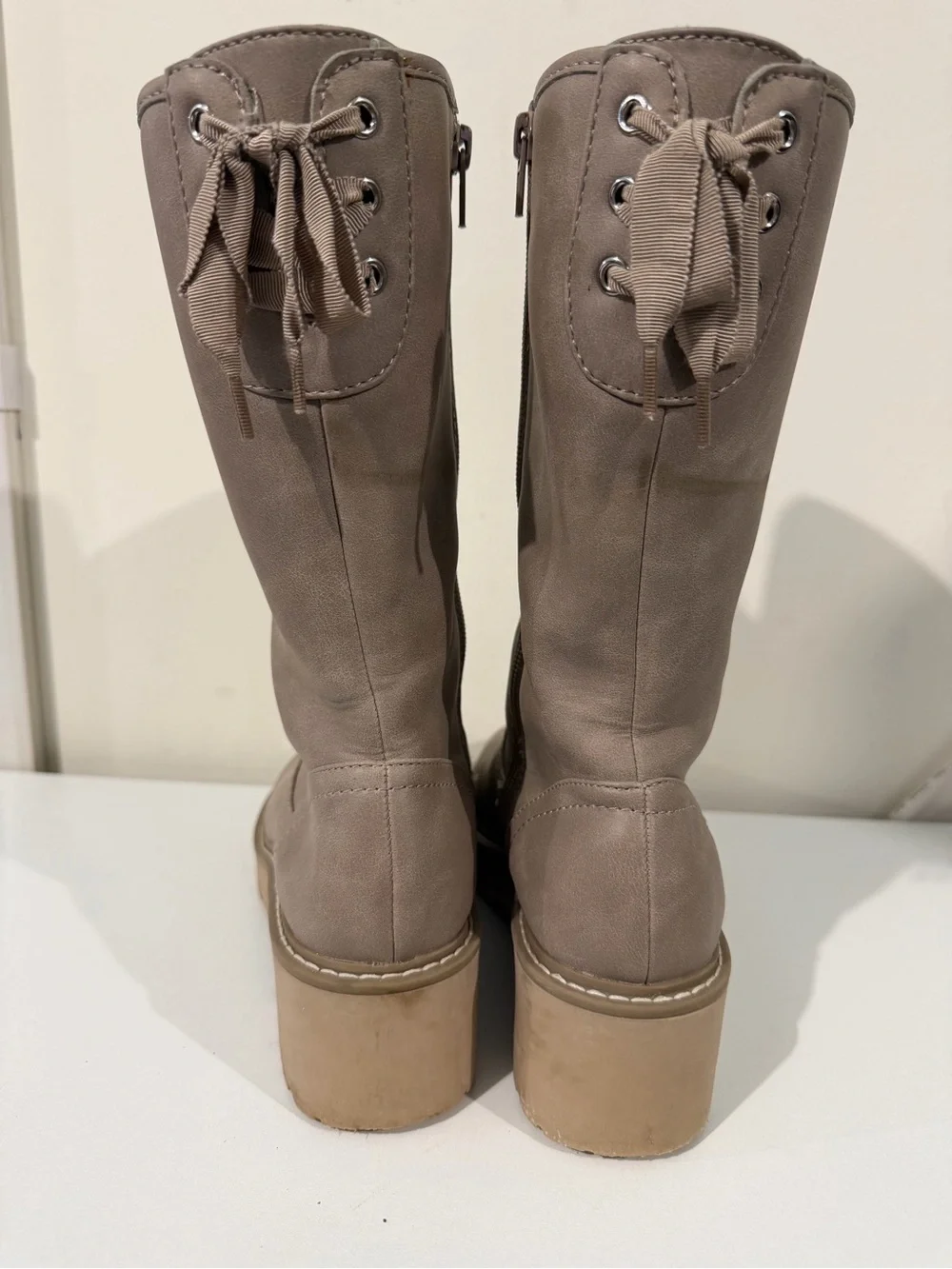Girls Taupe Fall Boots - Fall Heeled Boots for Girls - Bow Accent Size 4